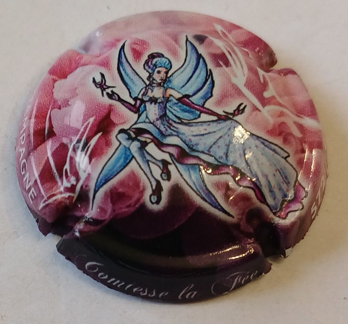 BELLE CAPSULE CHAMPAGNE COMTESSE LA FEE 600EX REF N°A29a NEWS