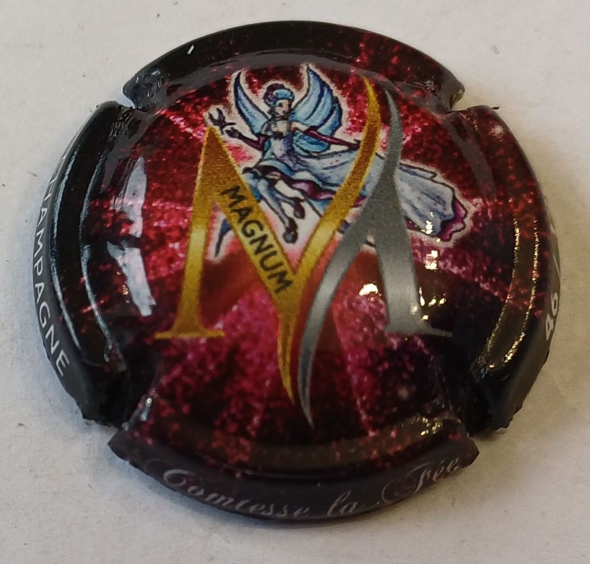 BELLE CAPSULE CHAMPAGNE COMTESSE LA FEE MAGNUM 120EX REF N°149a NEWS