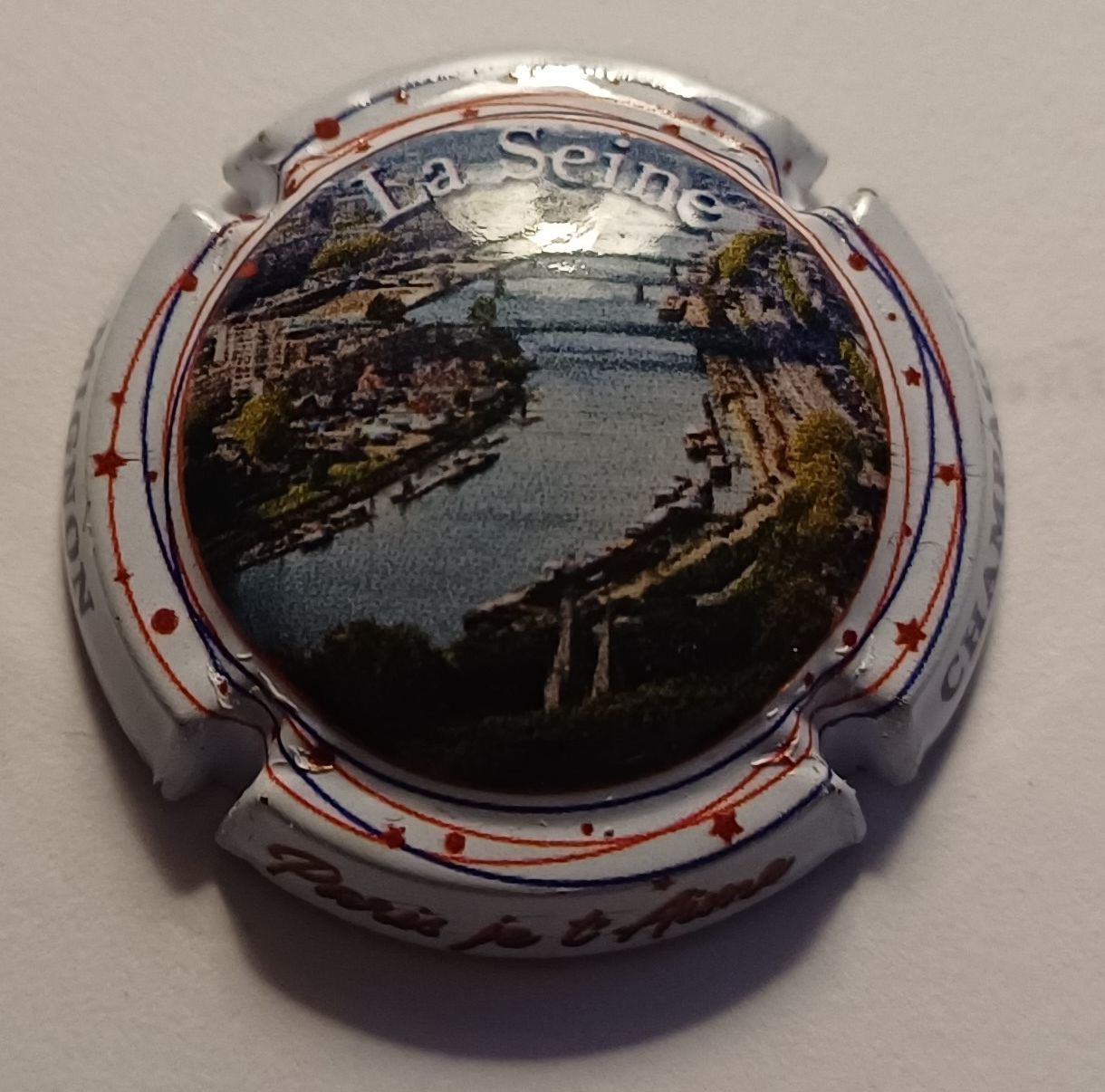 BELLE CAPSULE CHAMPAGNE PIERRE MIGNON LA SEINE REF N°201e NEWS