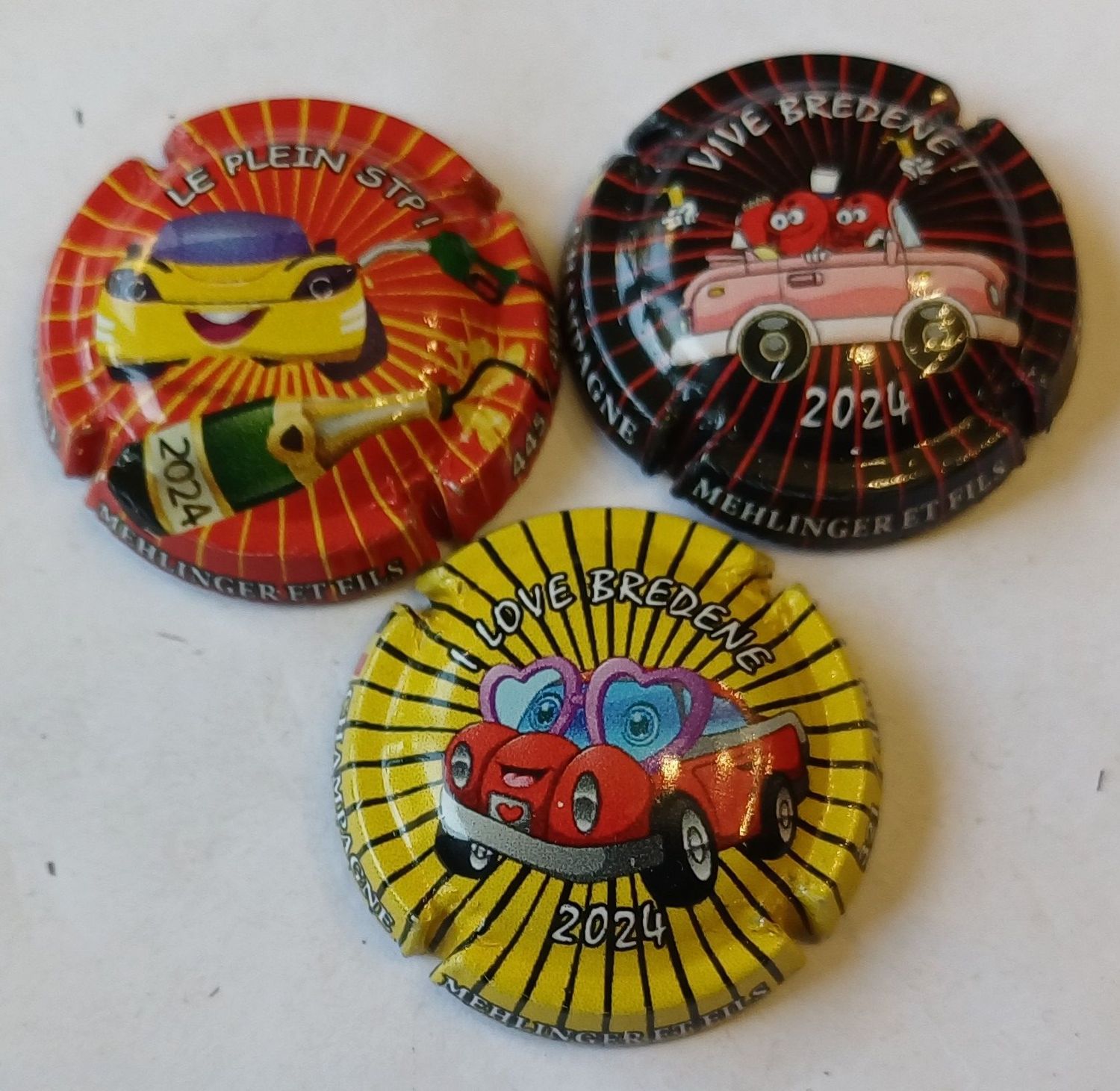 3 BELLES CAPSULES CHAMPAGNE MEHLINGER ET FILS BREDENE 2024 480EX REF N°32 a 32b NEWS