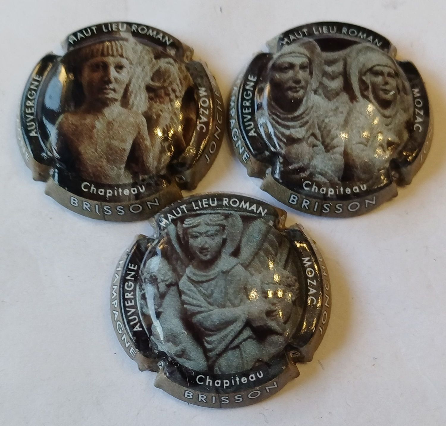 3 BELLES CAPSULES CHAMPAGNE BRISSON JONCHERE MOZAC REF N°97 a 97b NEWS