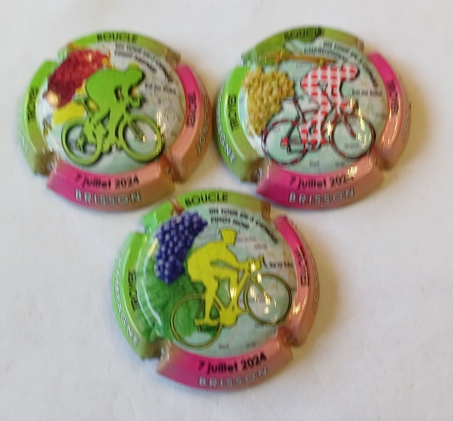 3 BELLES CAPSULES CHAMPAGNE BRISSON JONCHERE TDF 2024 REF N°120 a 120b NEWS