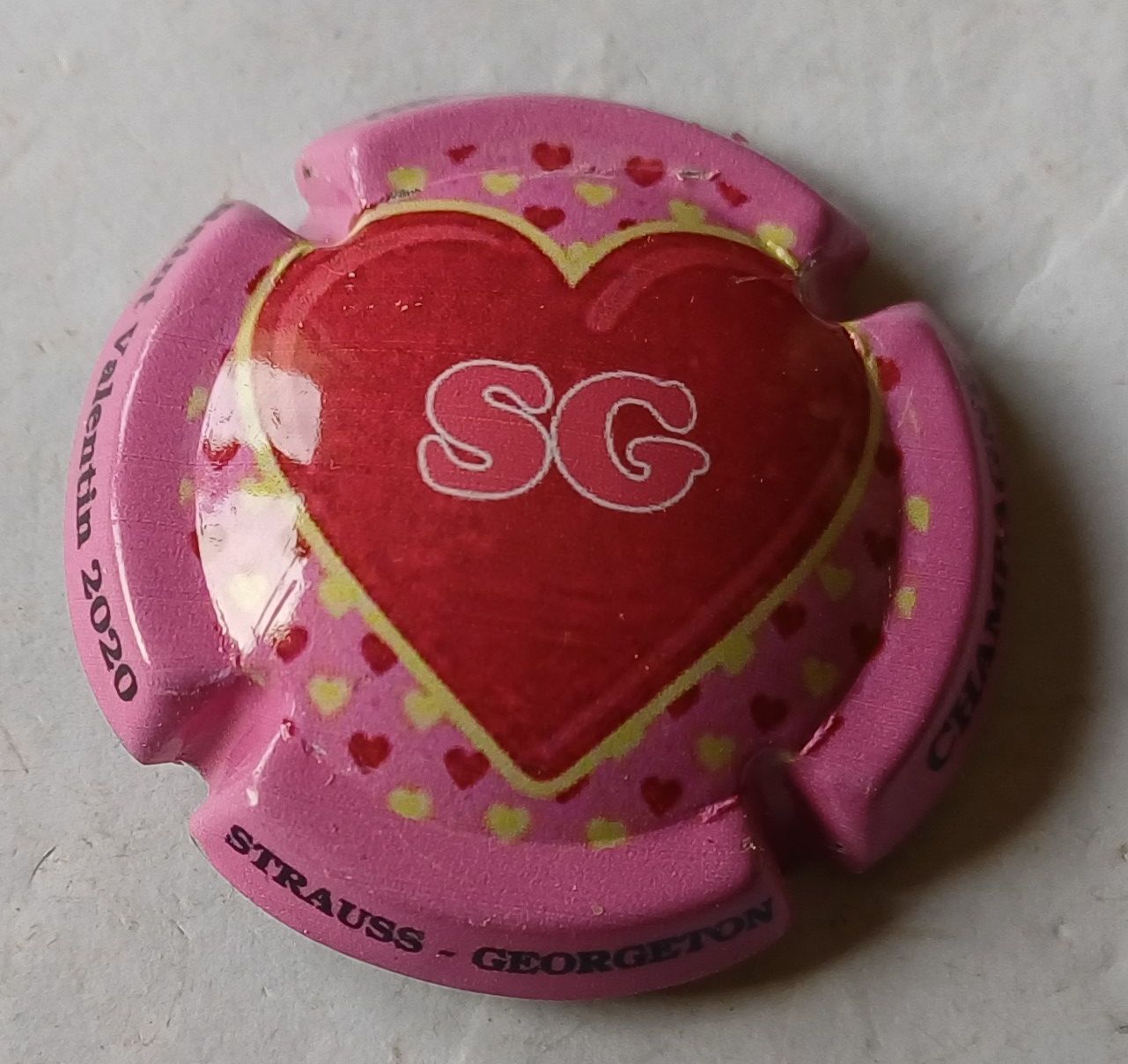 BELLE CAPSULE CHAMPAGNE STRAUSS GEORGETON SAINT VALENTIN 2020 REF N °44b NEWS