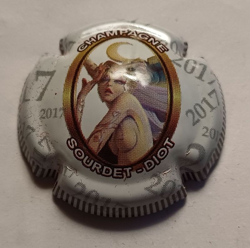 BELLE CAPSULE CHAMPAGNE SOURDET DIOT 2017 REF N°19g NEWS