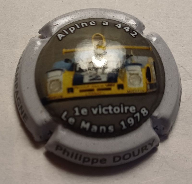 BELLE CAPSULE CHAMPAGNE DOURY PHILIPPE ALPINE A442 REF N°124 NEWS