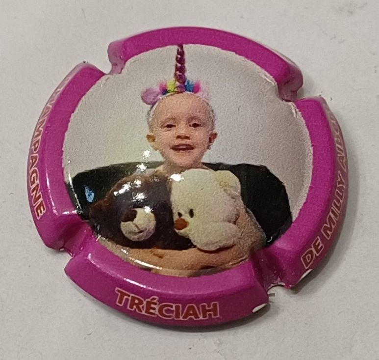 BELLE CAPSULE CHAMPAGNE DE MILLY ALBERT ASSOCIATION TRECIAH REF N°44a NEWS