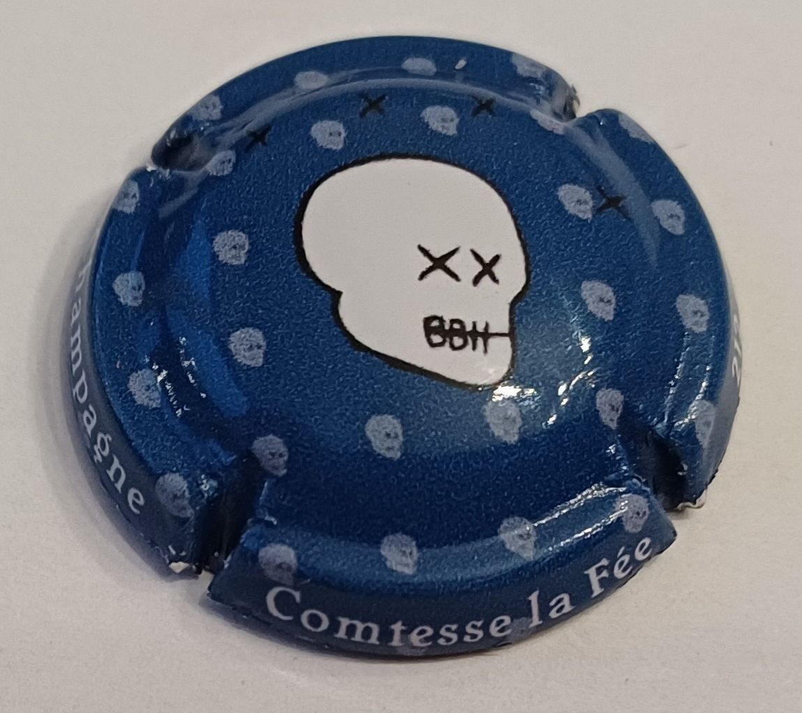 BELLE CAPSULE CHAMPAGNE COMTESSE LA FEE Norman Reed WALKIND DEAD 2025 240EX REF N°152a NEWS