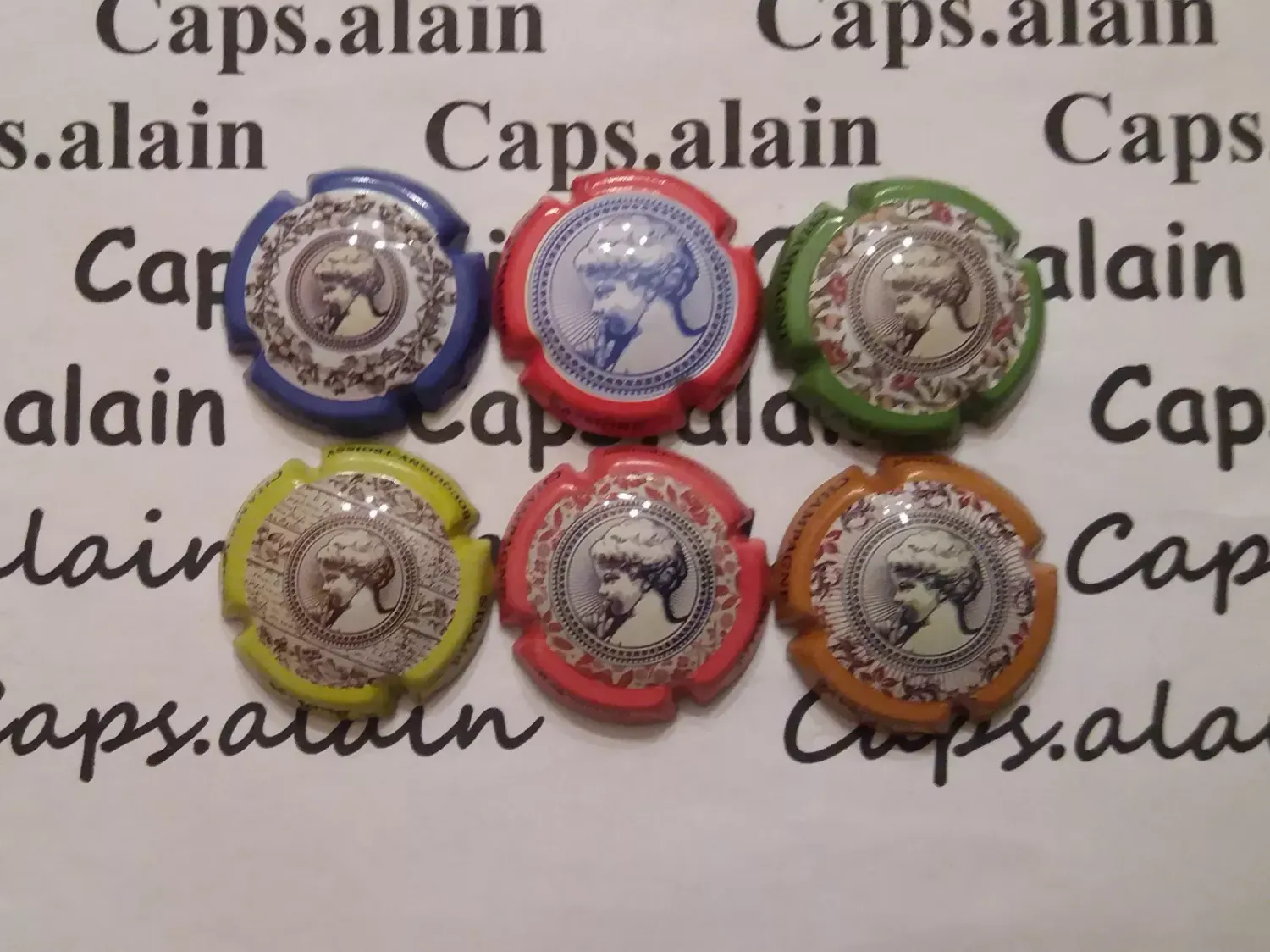 6 BELLES CAPSULES CHAMPAGNE PITOIS RAYMOND REF N° 2 a 2e NEWS