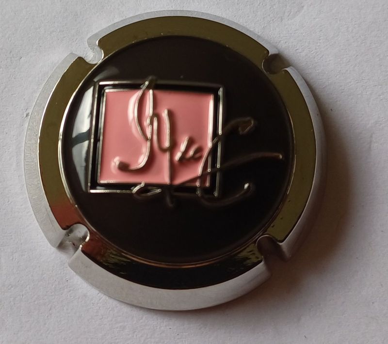 BELLE CAPSULE CHAMPAGNE BIJOU DE CARLINI JEAN YVES BRUT ROSE 2025 120EX REF N°62a NEWS