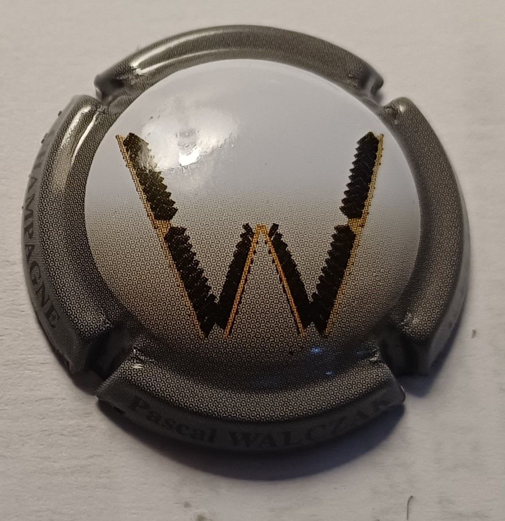BELLE CAPSULE CHAMPAGNE WALCZAK PASCAL REF N°19 NEWS