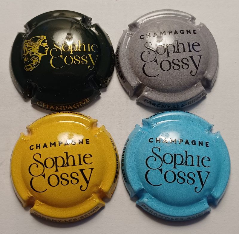 4 BELLES CAPSULES CHAMPAGNE COSSY FRANCIS REF N°29 et A1 a A1b NEWS