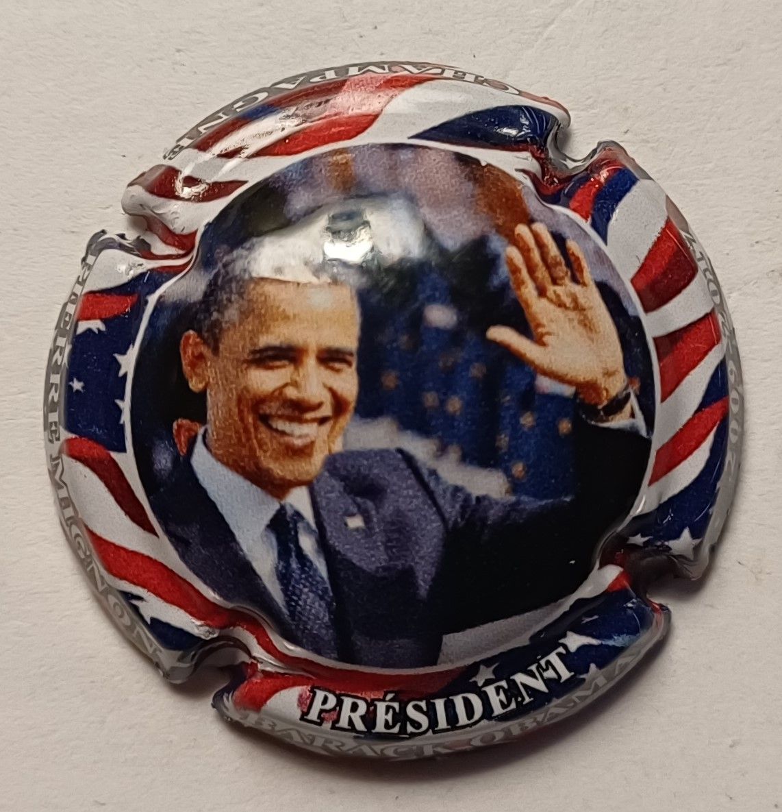 BELLE CAPSULE CHAMPAGNE PIERRE MIGNON BARACK OBAMA 2025 REF N°283c NEWS