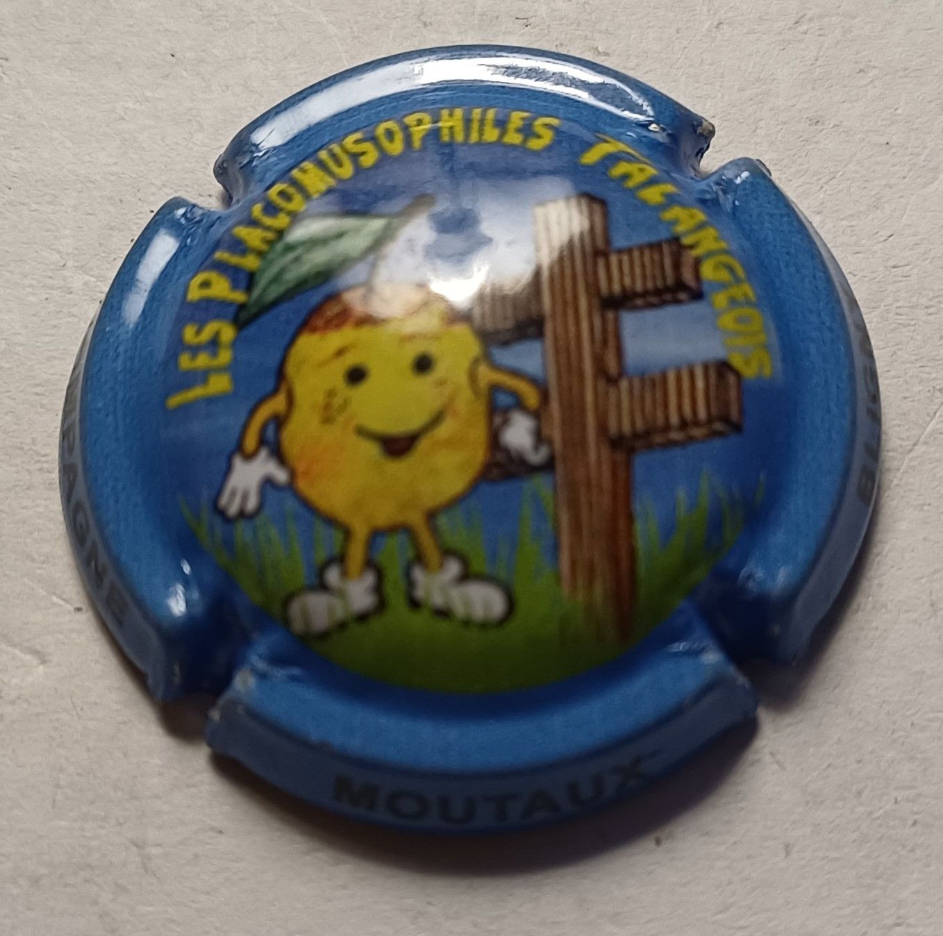 BELLE CAPSULE CHAMPAGNE MOUTAUX LES PLACOMUSOPHILES TALANGEOIS 2700EX REF N°°29 NEWS