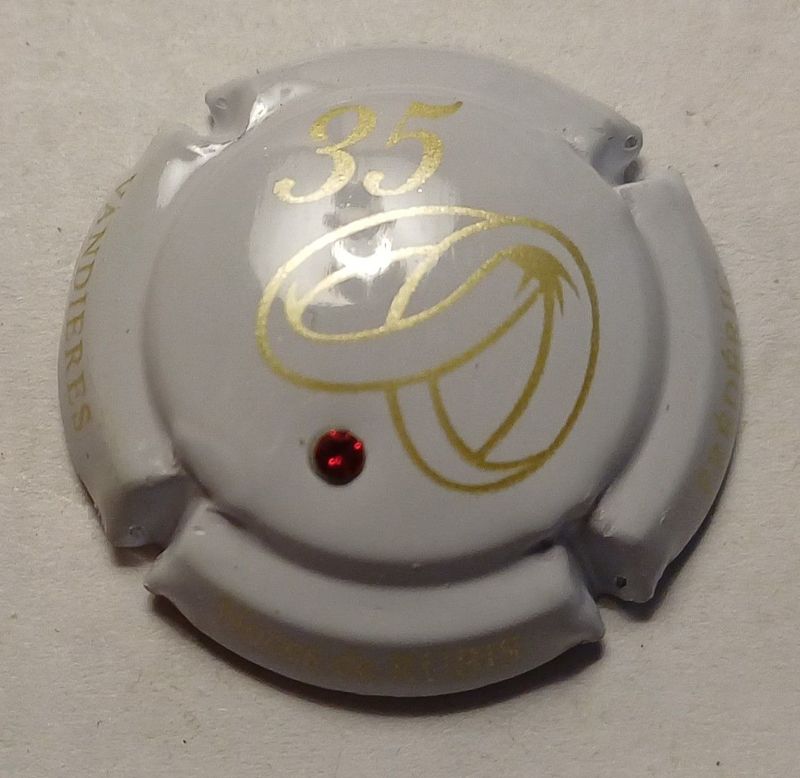 BELLE CAPSULE CHAMPAGNE NOWACK 35 ANS NOCES DE RUBIS N°64d NEWS