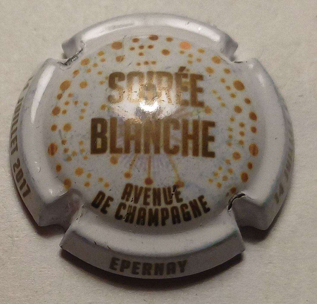 BELLE CAPSULE GENERIQUE SOIREE BLANCHE 2017 REF N°C77a NEWS