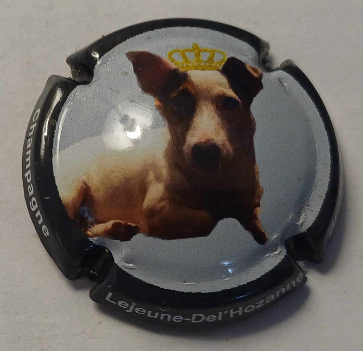 BELLE CAPSULE CHAMPAGNE LEJEUNE DEL'HOZANN REF N°53b CHIEN NEWS