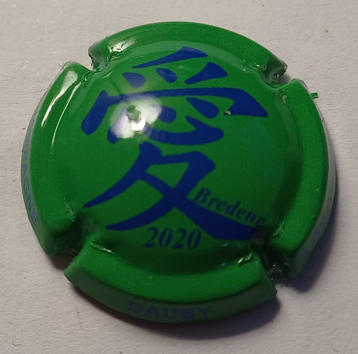 BELLE CAPSULE CHAMPAGNE DAUBY EXPORT 500EX 2020 REF N°16f NEWS