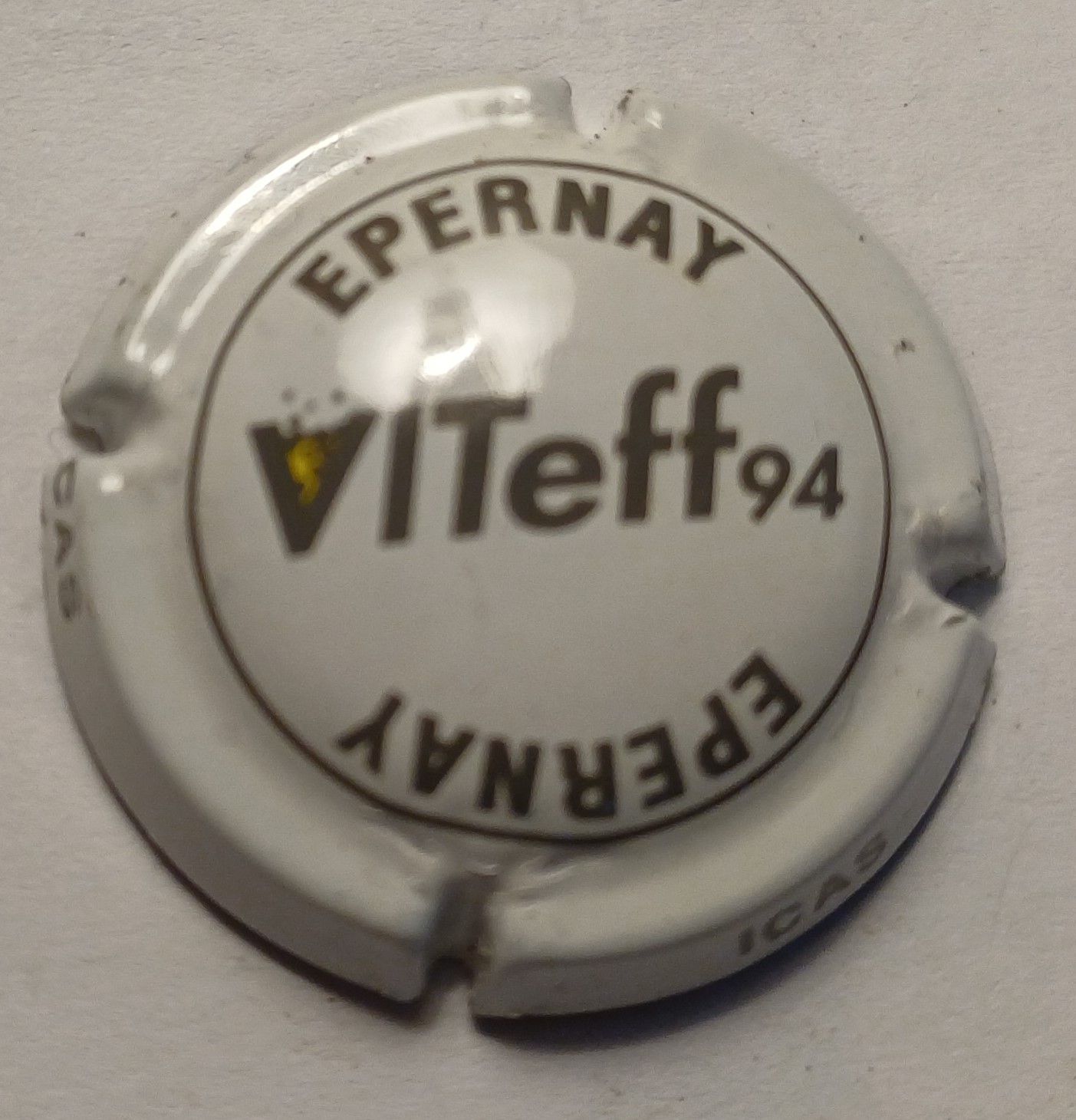 BELLE CAPSULE CHAMPAGNE VITEFF 94 REF N°4c NEWS