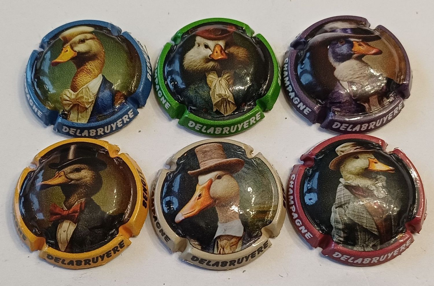 6 BELLES CAPSULES CHAMPAGNE DELABRUYERE BENOIT CANARD A CHAPEAU 2026 NEWS