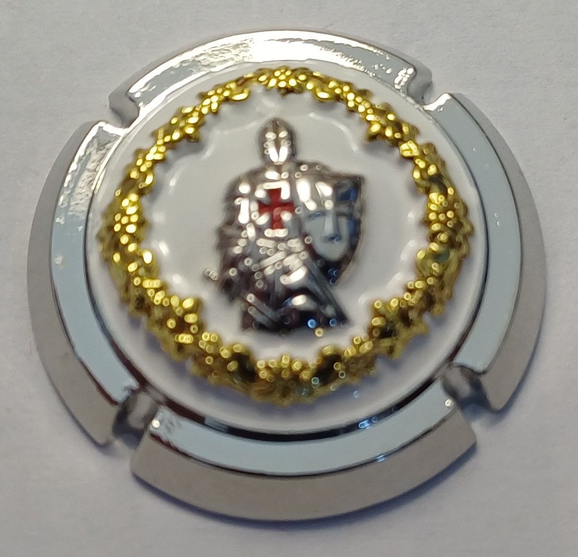 BELLE CAPSULE CHAMPAGNE BIJOU TORCHIA JEAN MEDIEVAL 120EX 2026 ARGENT ET OR NEWS