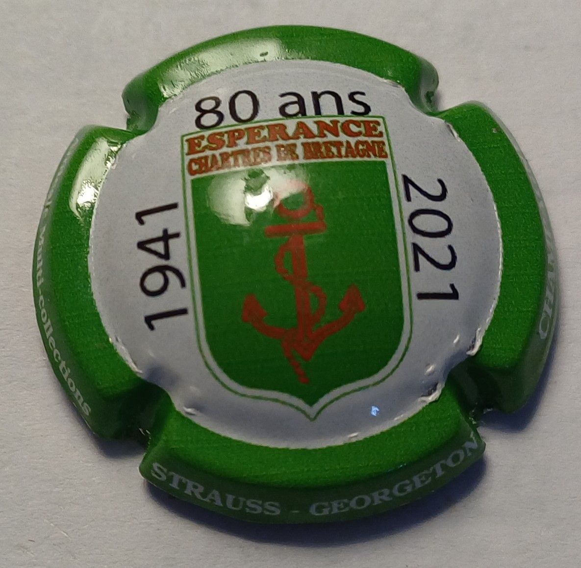 BELLE CAPSULE CHAMPAGNE STRAUSS GEORGETON 80 ANS DE L'ESPERANCE REF N°53a NEWS