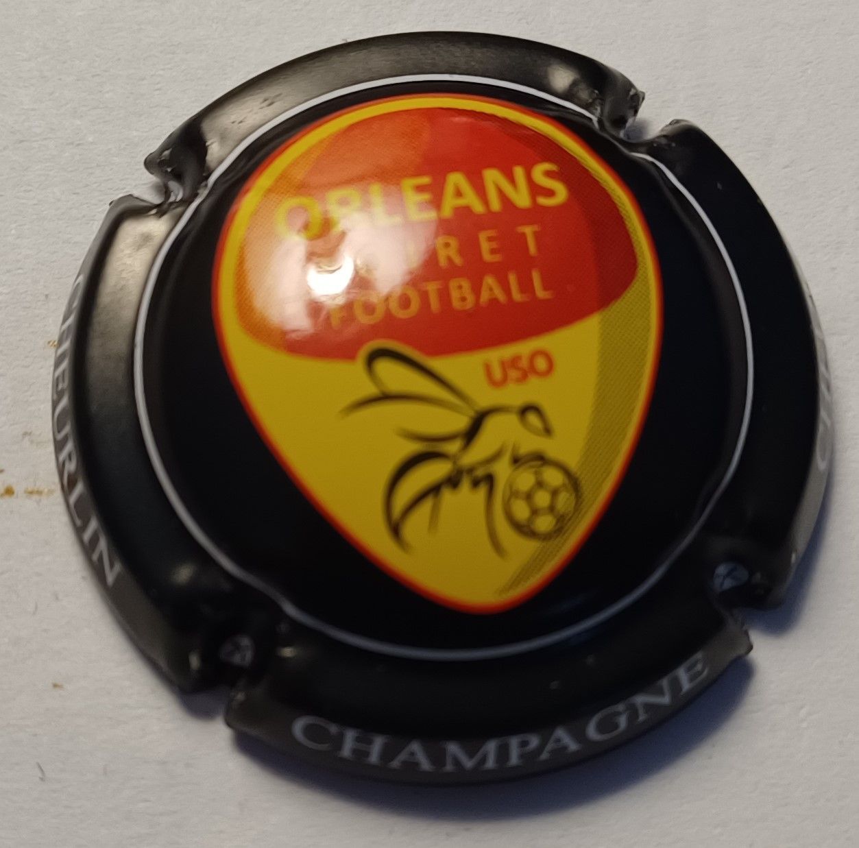 BELLE CAPSULE CHAMPAGNE CHEURLIN DANGIN LOIRET FOOT RÉF N°25 NEWS