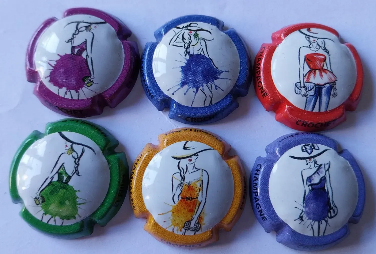 6 BELLES CAPSULES CHAMPAGNE CROCHET ET FILLES REF N° 6b a 6be NEWS