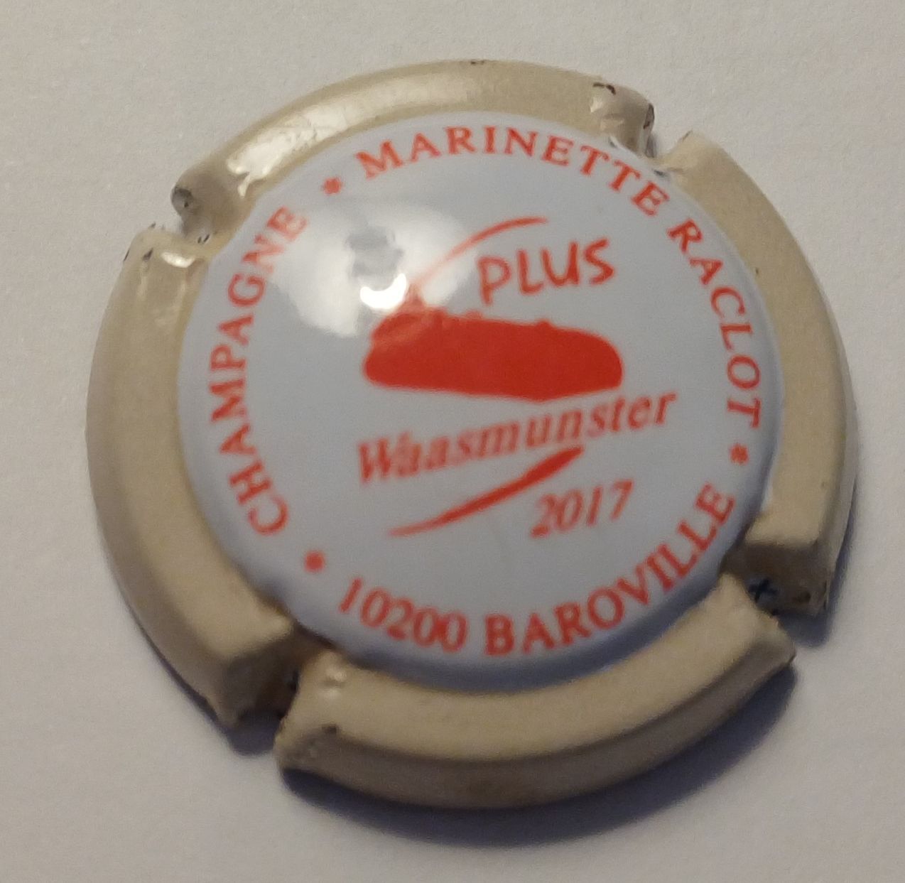BELLE CAPSULE CHAMPAGNE MARINETTE RACLOT REF N°48f NEWS