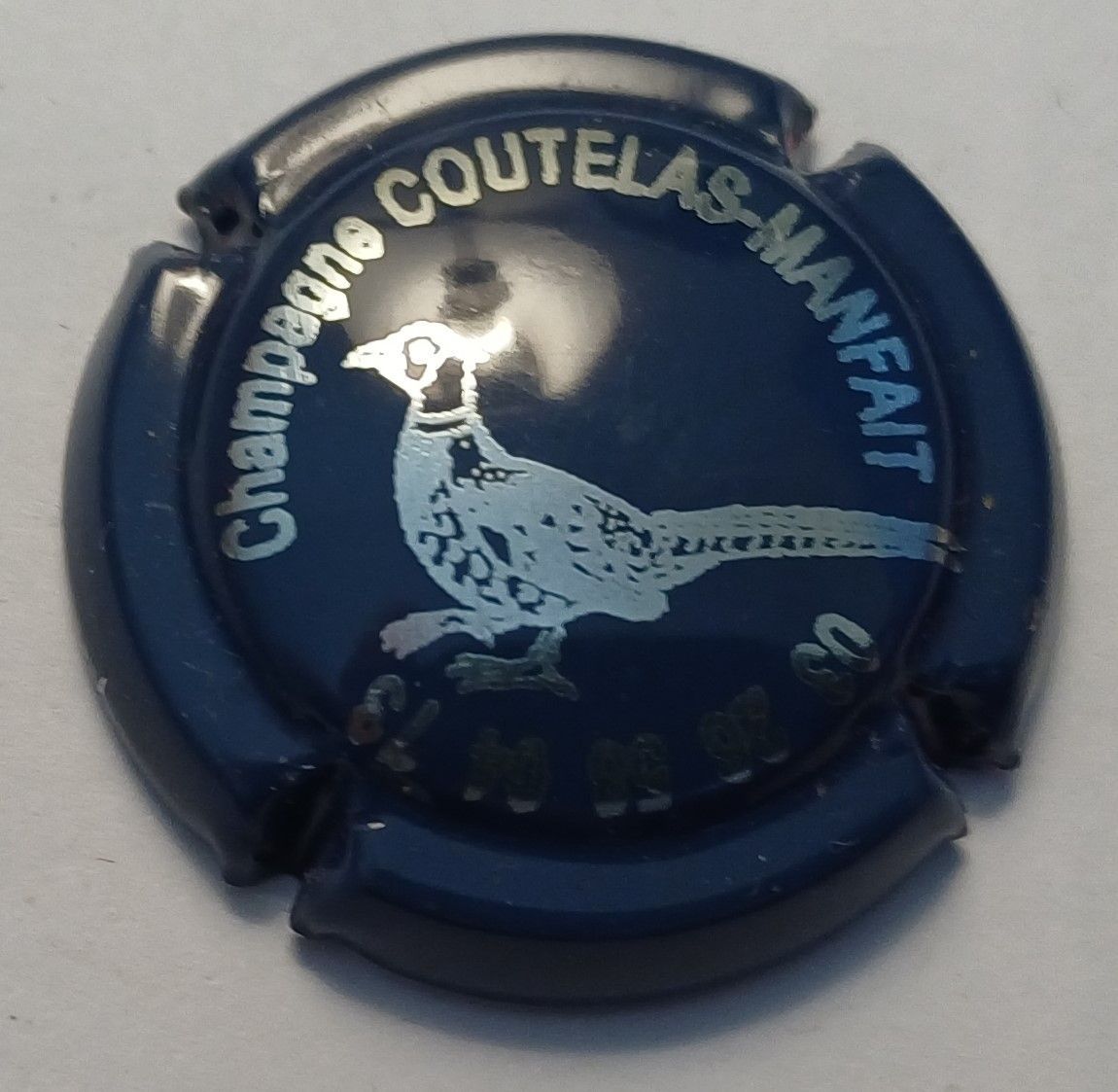 BELLE CAPSULE CHAMPAGNE COUTELAS MANFAIT REF N° 1bg NEWS