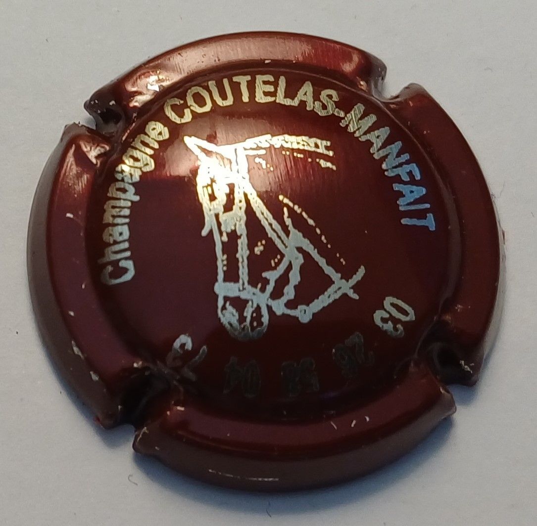 BELLE CAPSULE CHAMPAGNE COUTELAS MANFAIT REF N° 1bi NEWS
