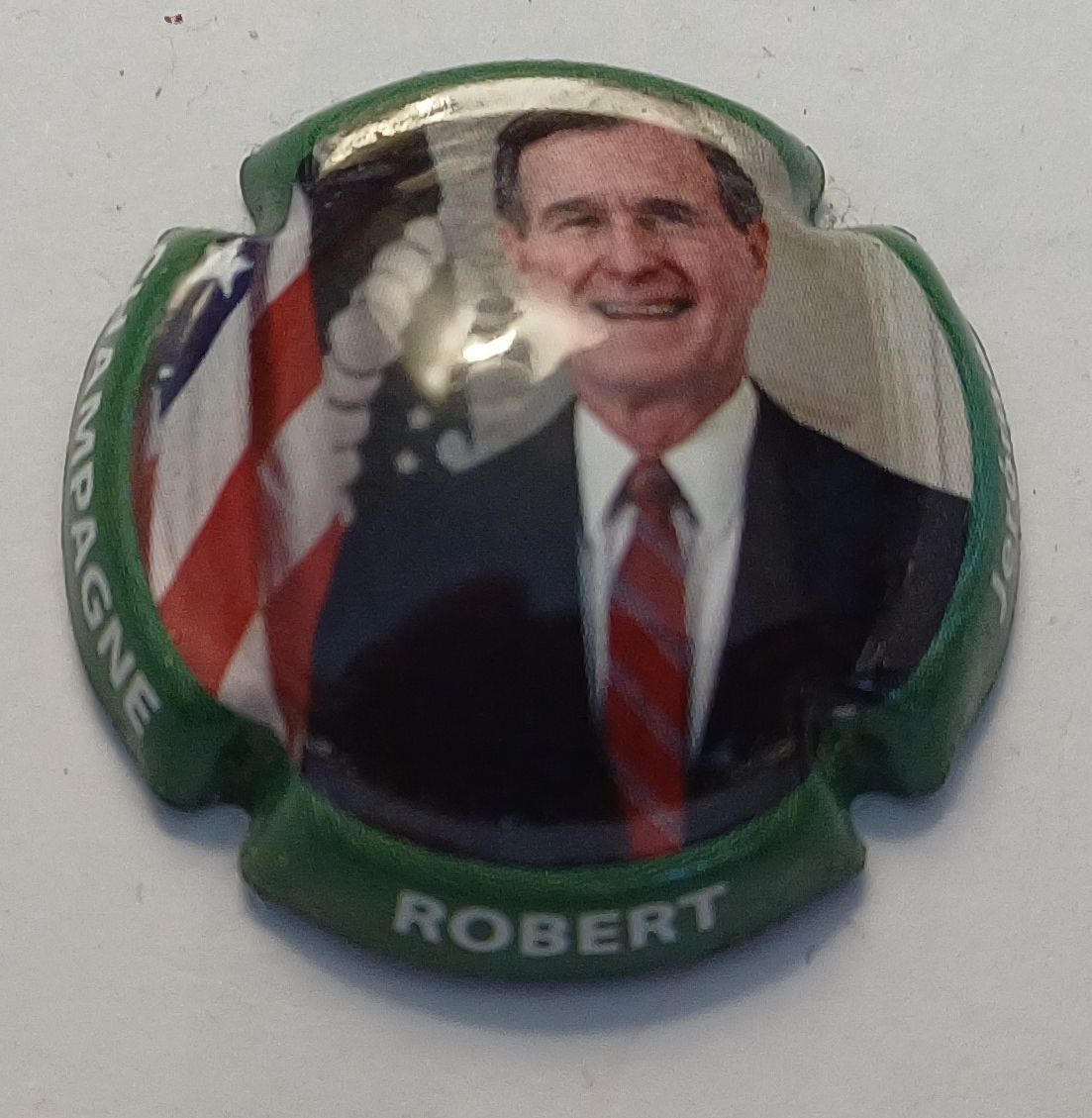 BELLE CAPSULE CHAMPAGNE ROBERT JEROME LES PRESIDENTS REF N° 11c NEWS