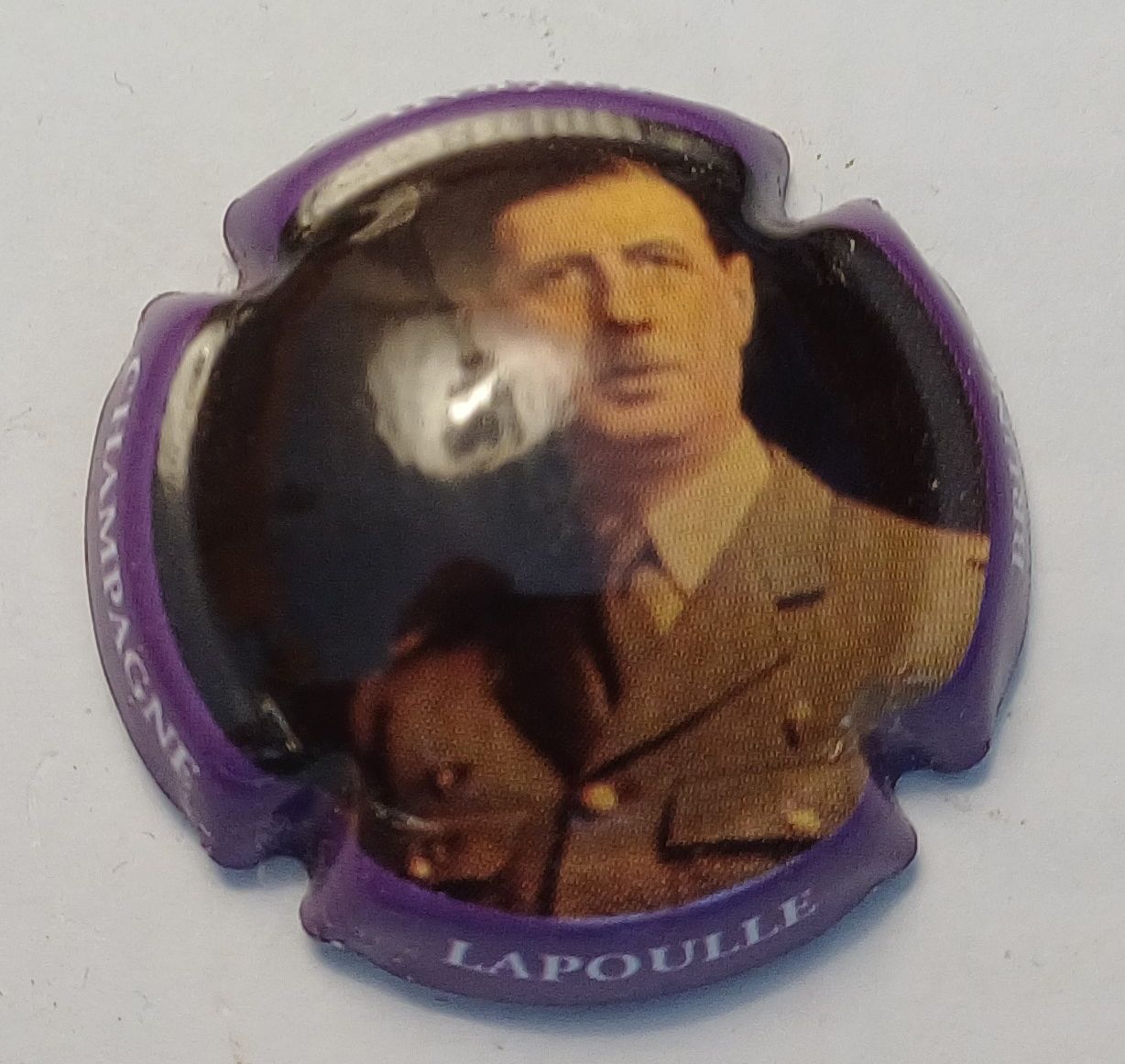 BELLE CAPSULE CHAMPAGNE LAPOULLE BRUNO RÉF N°6c NEWS