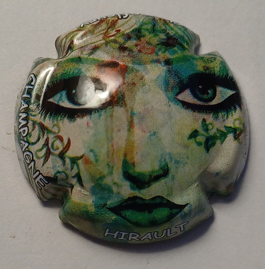 BELLE CAPSULE CHAMPAGNE HIRAULT CASSAN VISAGE FEMME REF N°5a  NEWS