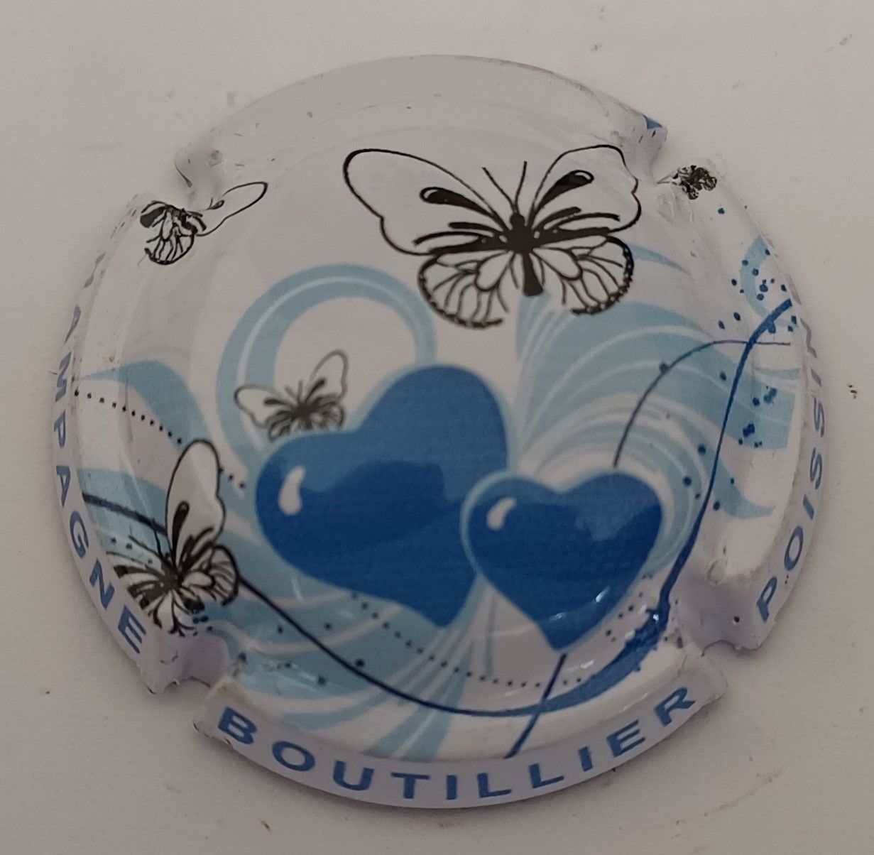 BELLE CAPSULE CHAMPAGNE BOUTILLIER POISSINET LES COEURS REF N° 5 NEWS