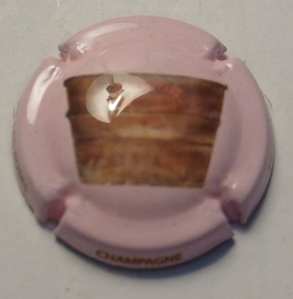 BELLE CAPSULE CHAMPAGNE MAURICE PHILIPPART PANIER REF N°79 NEWS