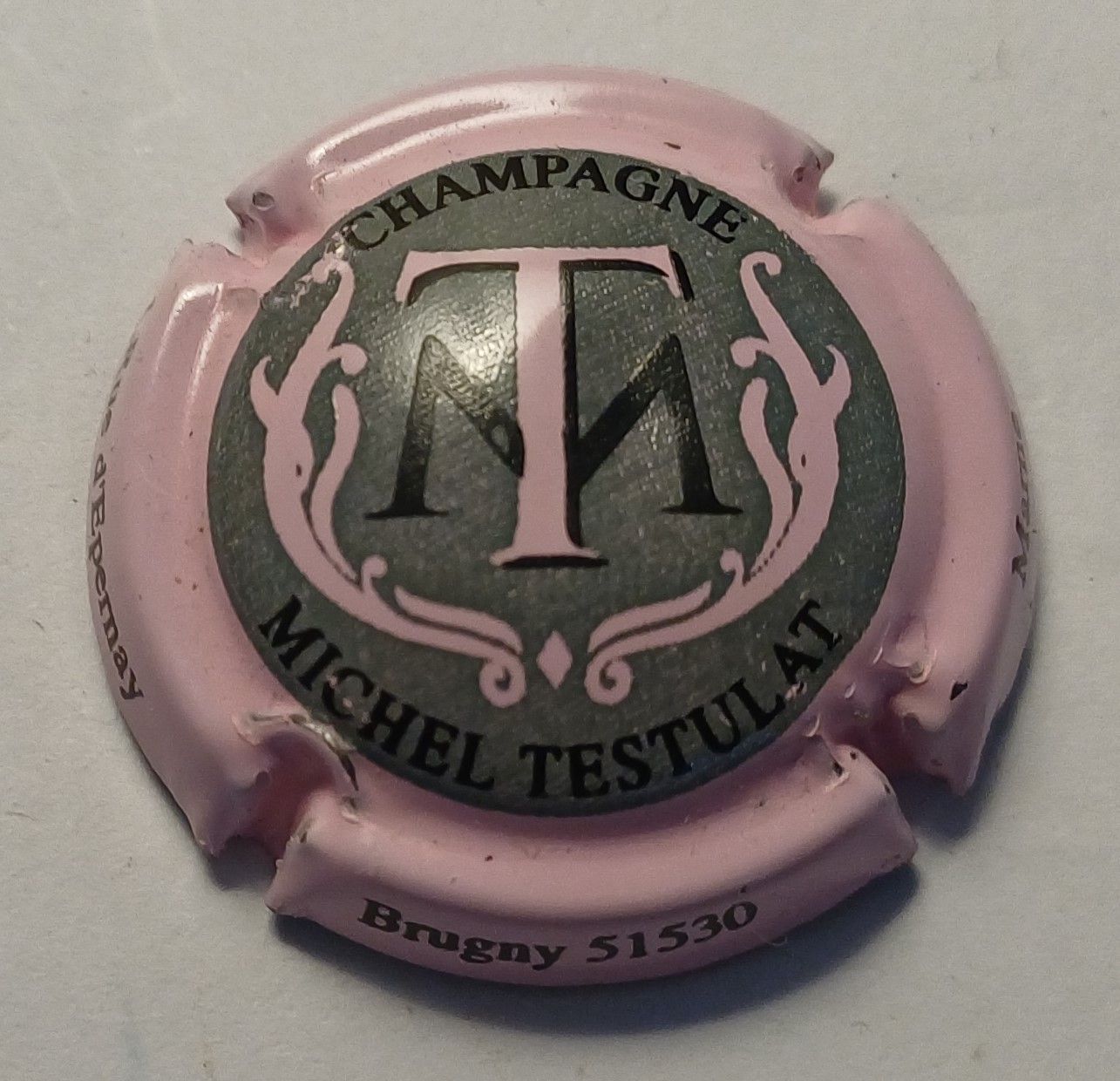 BELLE CAPSULE CHAMPAGNE TESTULAT MICHEL RÉF N°2 NEWS