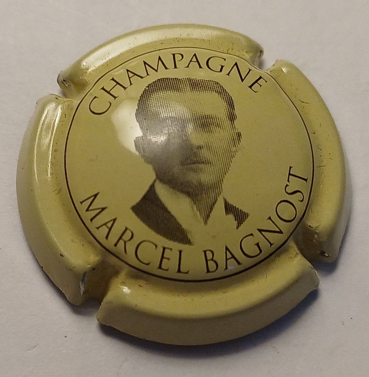 BELLE CAPSULE CHAMPAGNE BAGNOST MARCEL REF N°3 NEWS