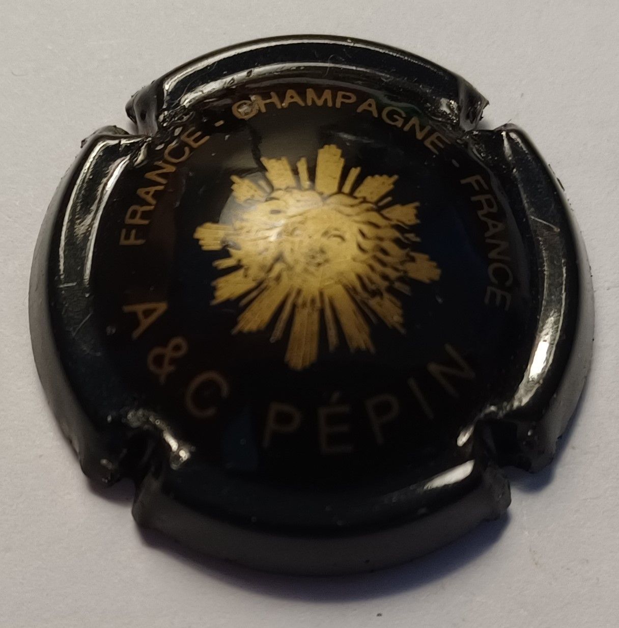 BELLE CAPSULE CHAMPAGNE PEPIN A & C RÉF N°3 NEWS