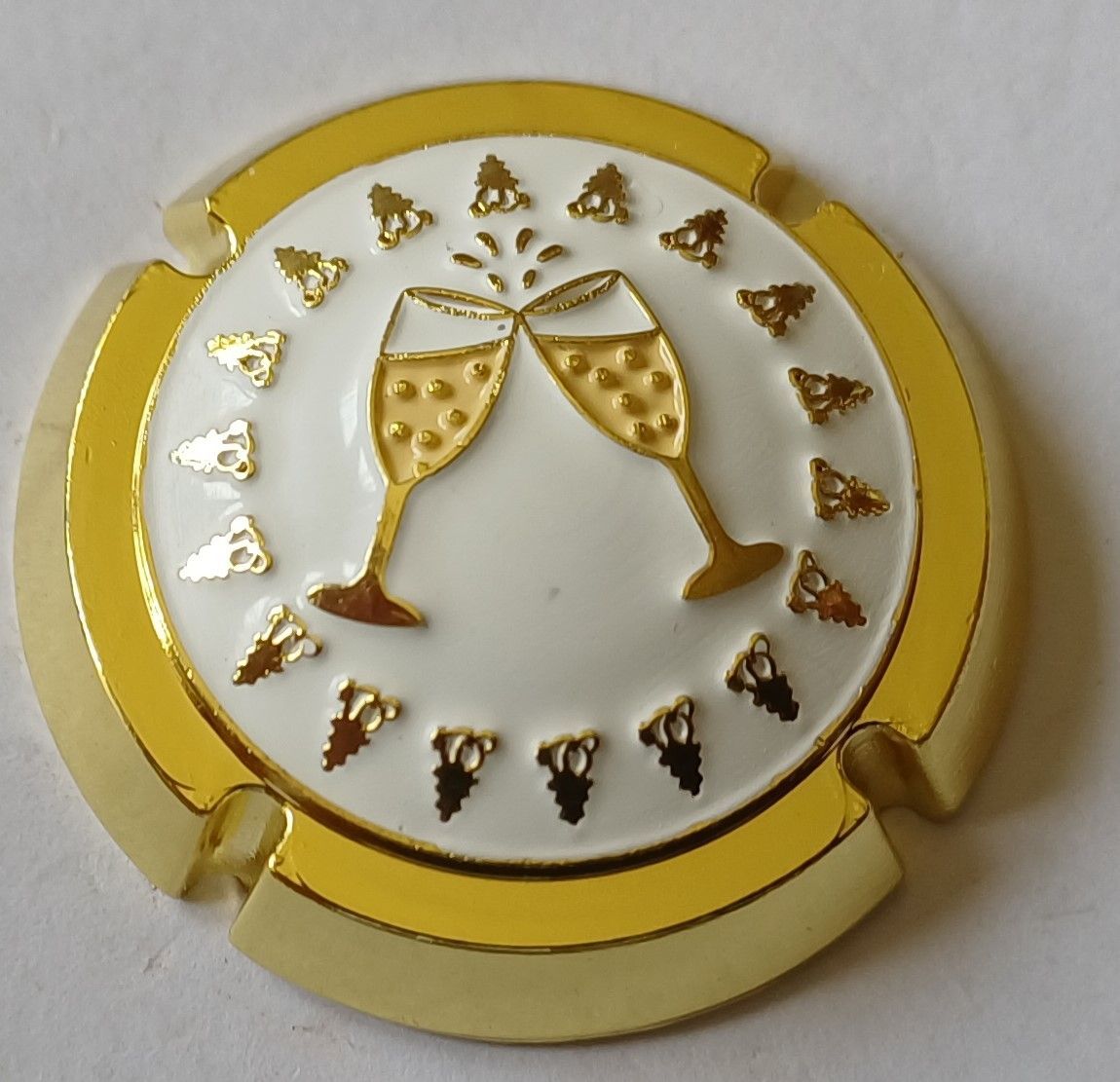 BELLE CAPSULE CHAMPAGNE BIJOU PONSART BROCHET OR 150EX NEWS