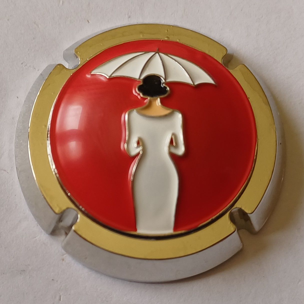 BELLE CAPSULE CHAMPAGNE BIJOU CROCHET & FILLLES 150EX NEWS