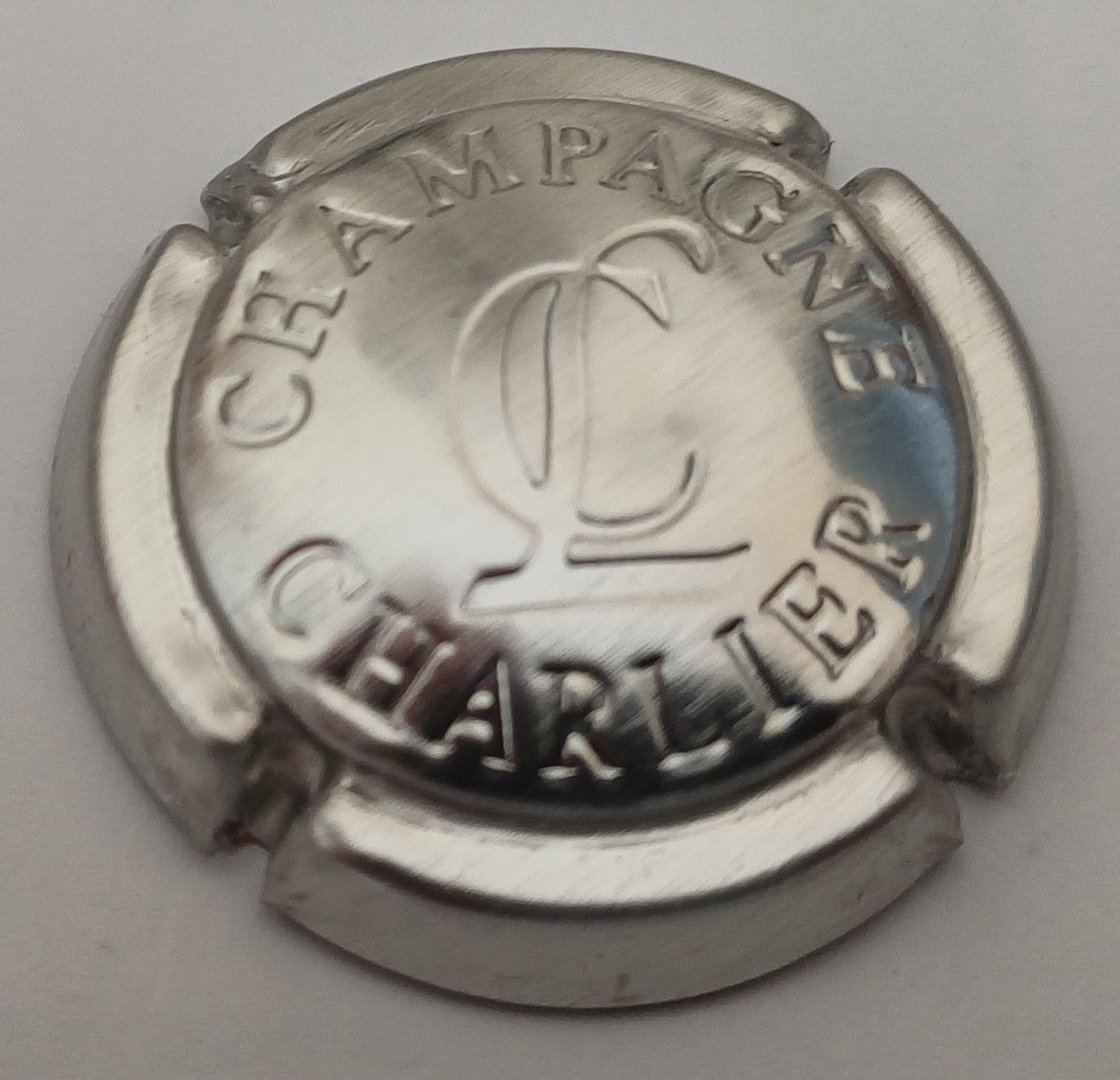 BELLE CAPSULE CHAMPAGNE CHARLIER ESTAMPES RÉF N°13 NEWS