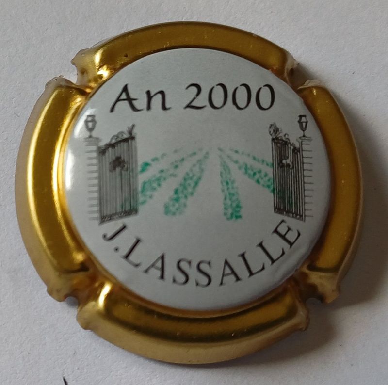 BELLE CAPSULE CHAMPAGNE LASSALLE JULES CUVEE AN 2000 REF N°12 NEWS BELLE CAPSULE CHAMPAGNE LASSALLE JULES CUVEE AN 2000 REF N°12 NEWS
