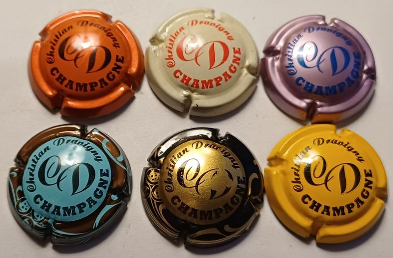 6 BELLES CAPSULES CHAMPAGNE DRAVIGNY CHRISTIAN INITIALE REF N° 4 a 4e NEWS