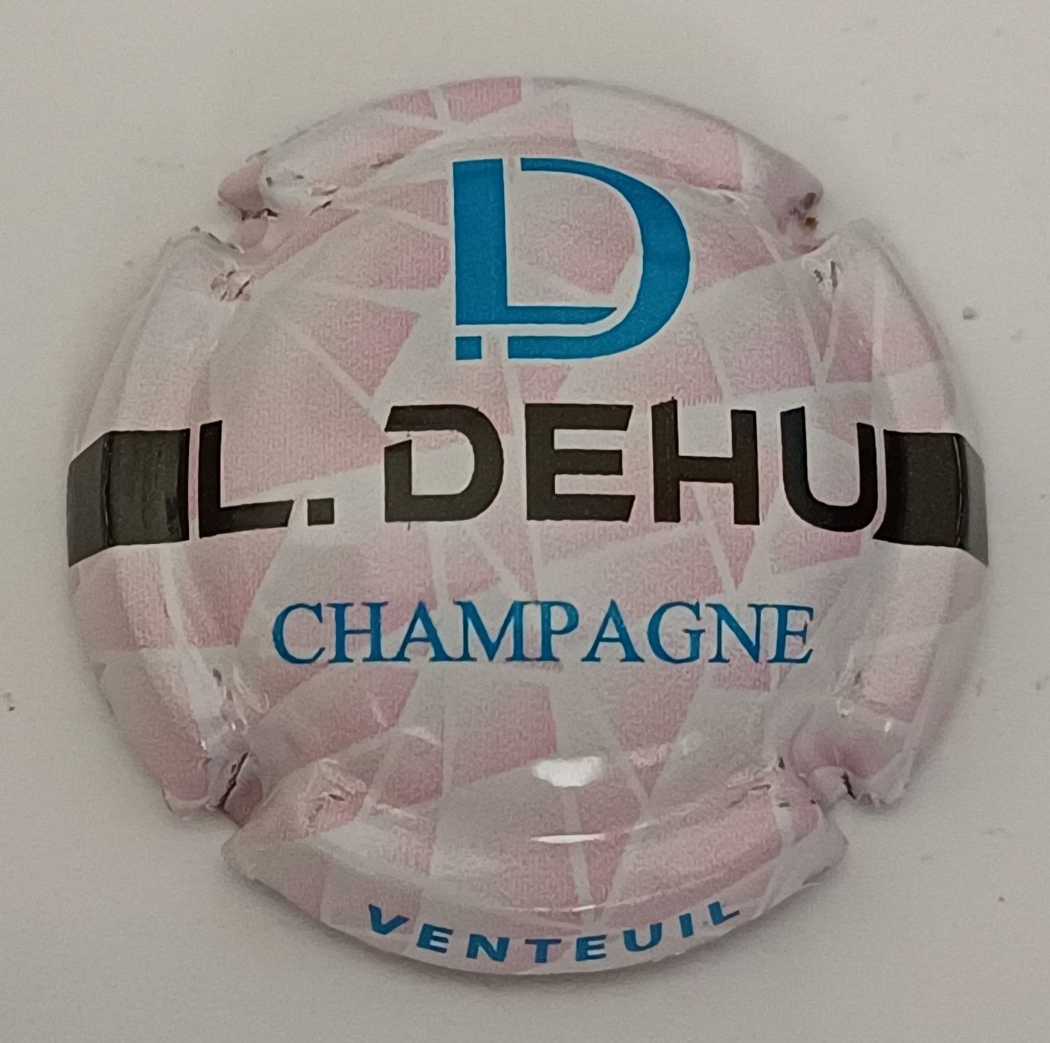 BELLE CAPSULE CHAMPAGNE DEHU LOUIS  NEWS