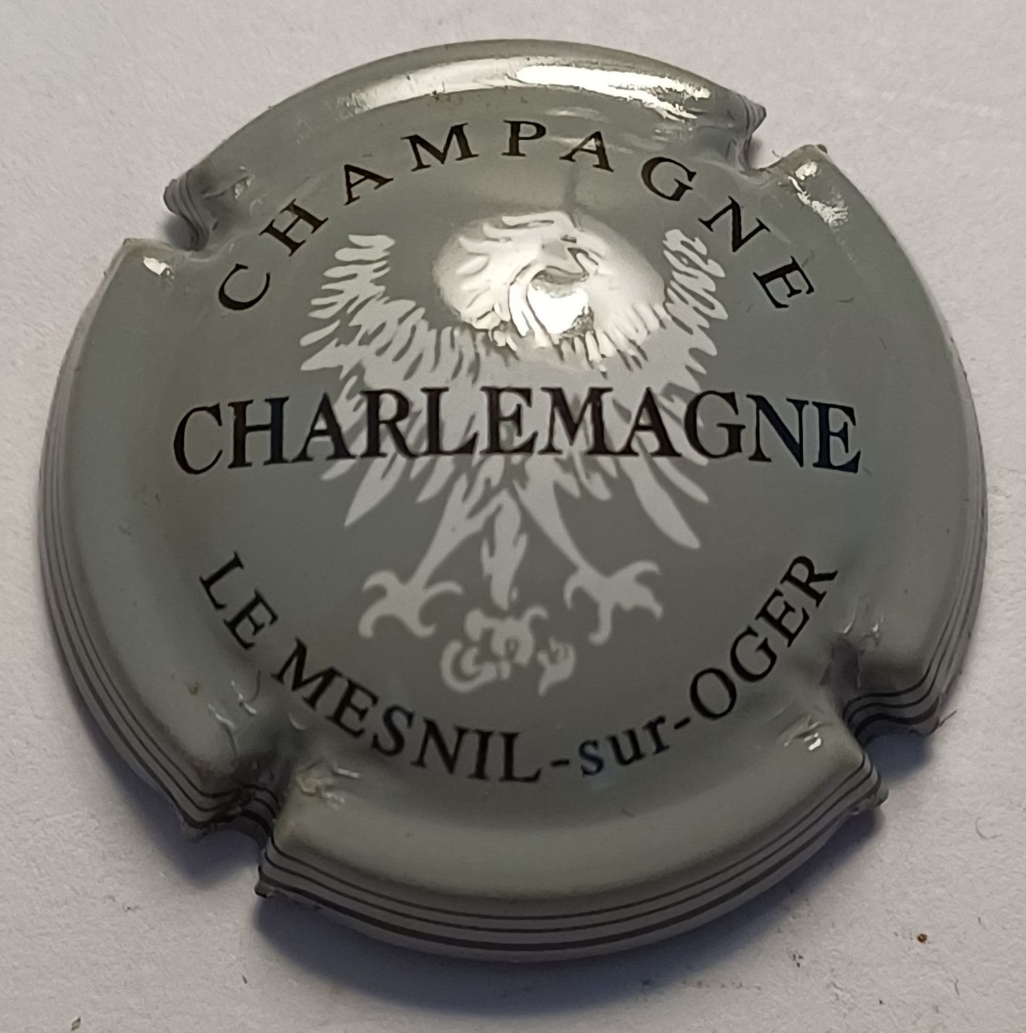 BELLE CAPSULE CHAMPAGNE CHARLEMAGNE GUY REF N°8a NEWS