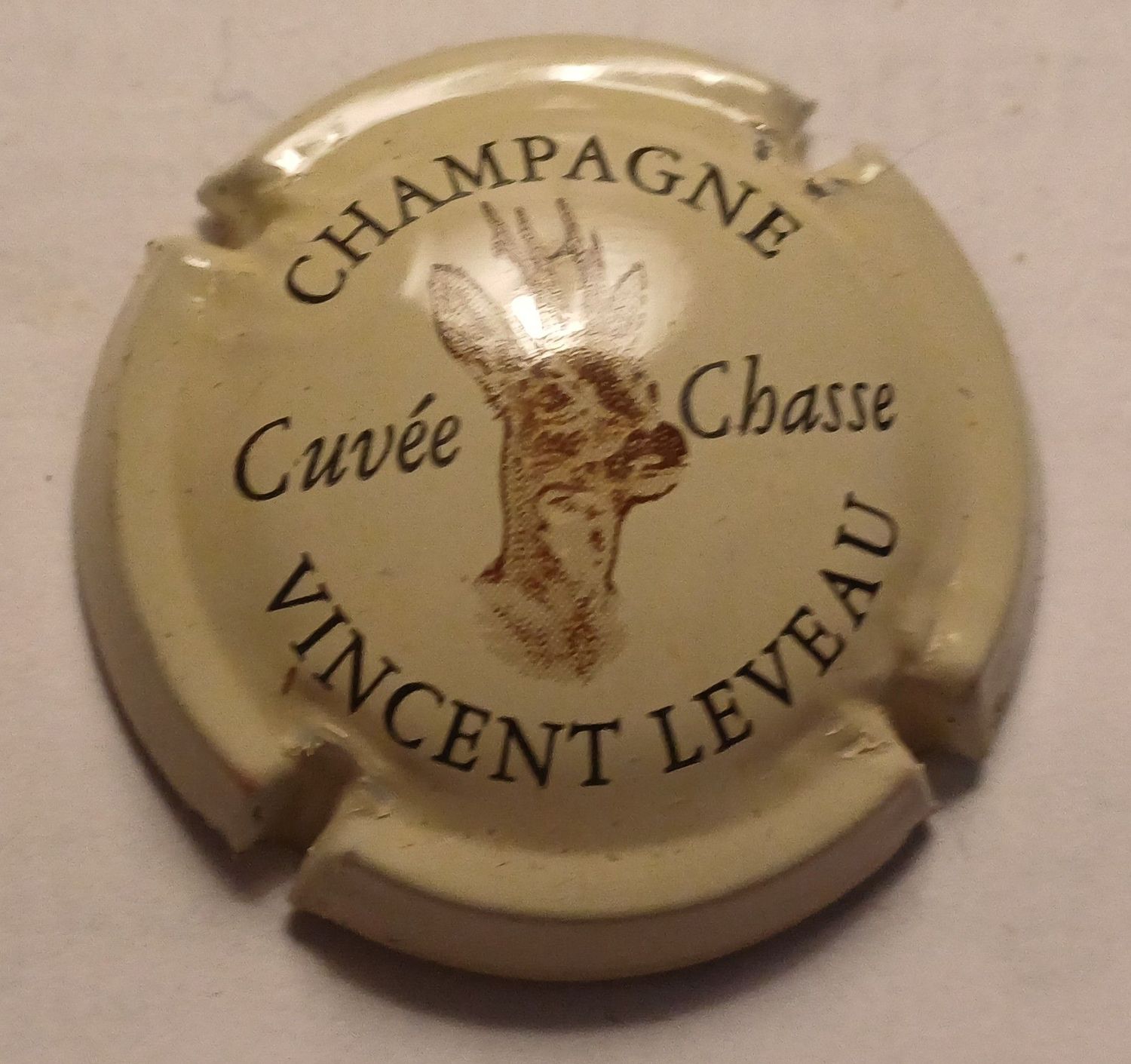 BELLE CAPSULE CHAMPAGNE LEVEAU VINCENT REF N° 1 NEWS