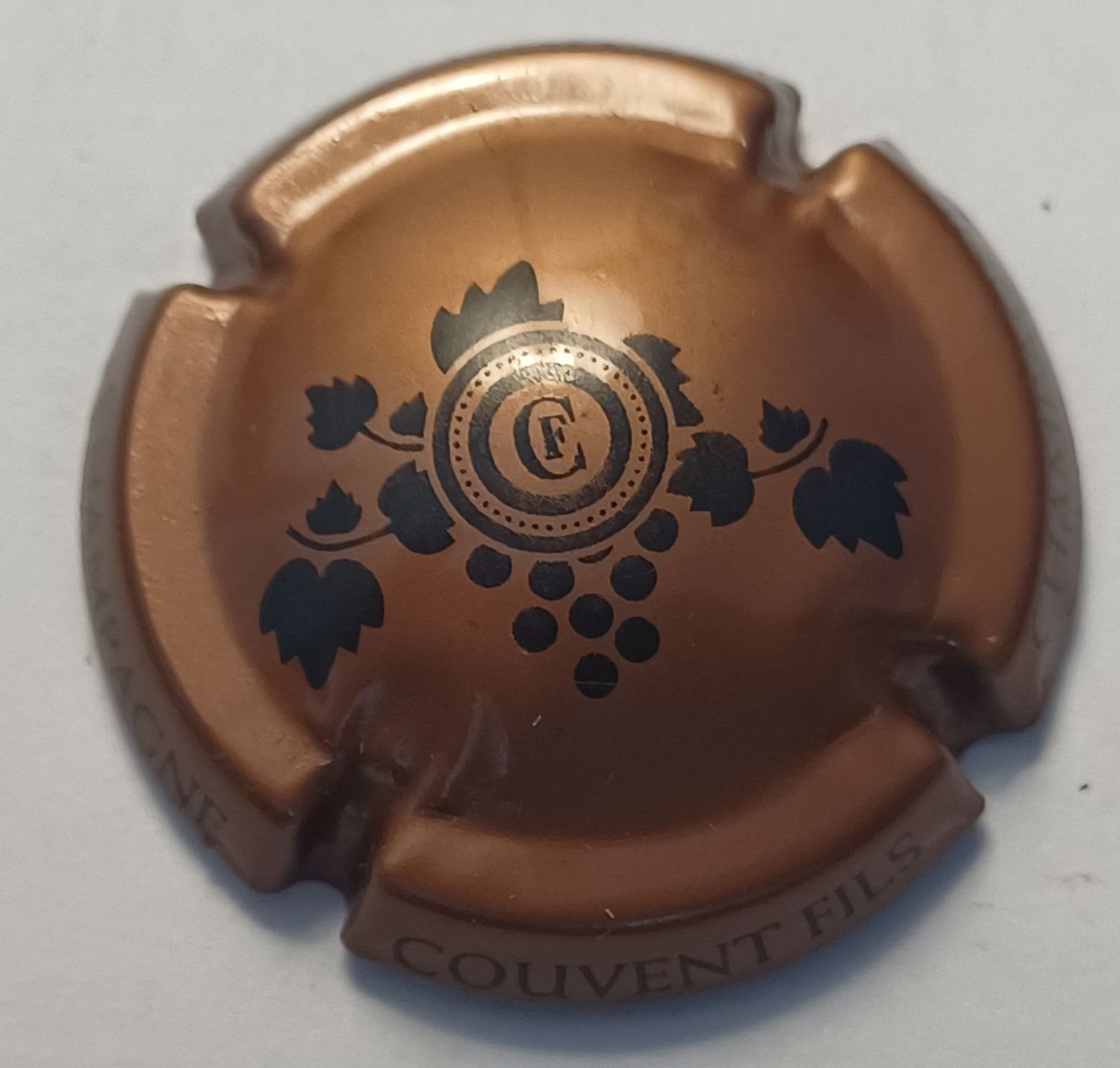 BELLE CAPSULE CHAMPAGNE COUVENT FILS REF N°12c NEWS