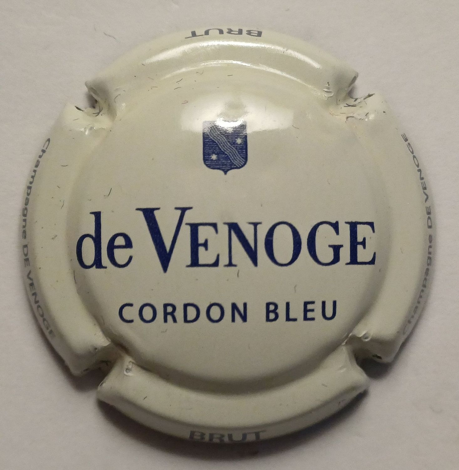 BELLE CAPSULE CHAMPAGNE DE VENOGE FEMME BRUT REF N°274 NEWS