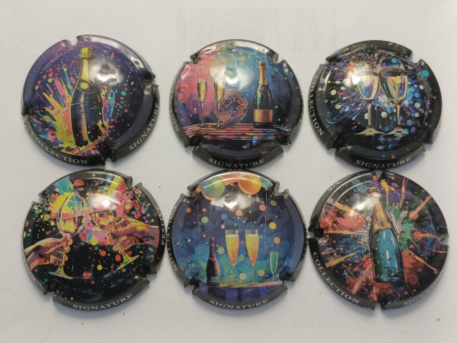 6 BELLES CAPSULES CHAMPAGNE GENERIQUE BOUTEILLE ET FLUTE 2026 NEWS