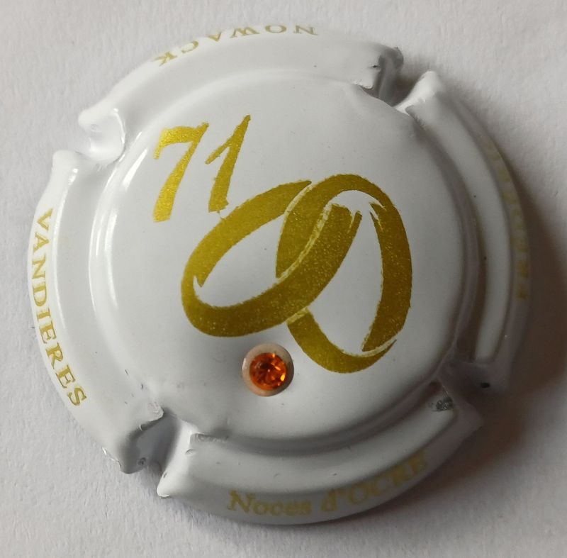 BELLE CAPSULE CHAMPAGNE NOWACK 71 ANS NOCES D'OCRE 200ex N°66h NEWS